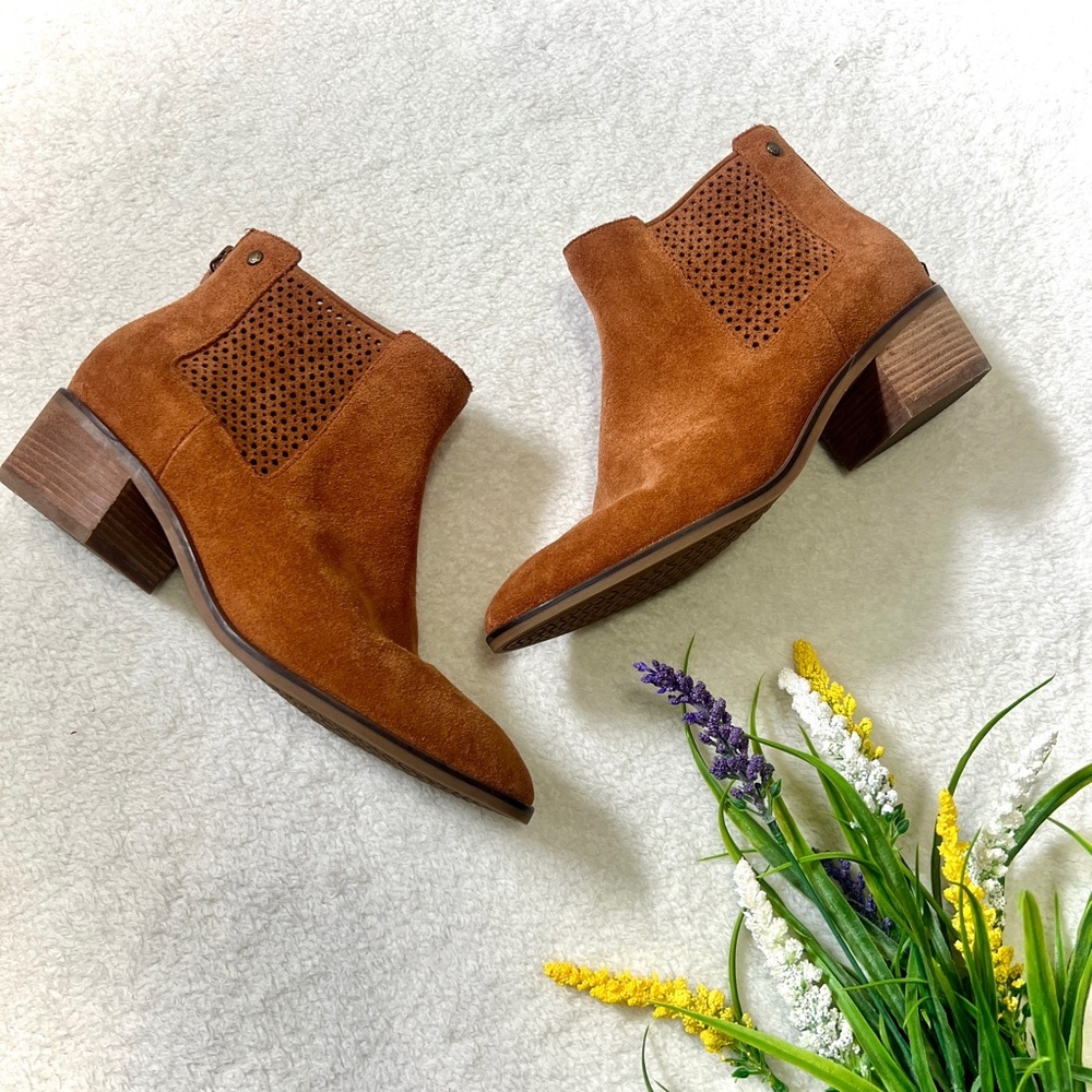 Cole Haan Val Suede Leather Western Ankle Booties - 8.5